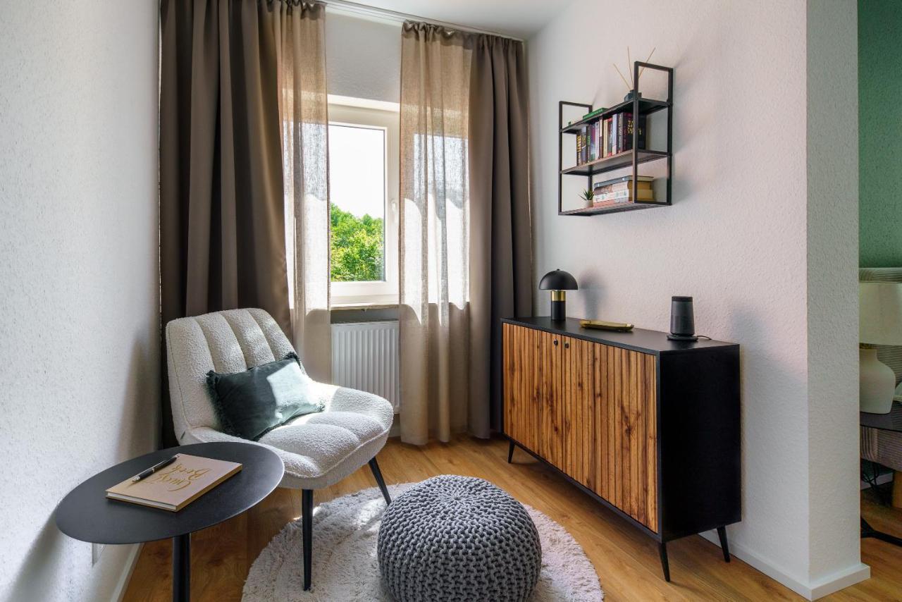 Staytona - Parkpl. - Balkon - Wlan - Netflix - Wfh Taunusstein Ngoại thất bức ảnh