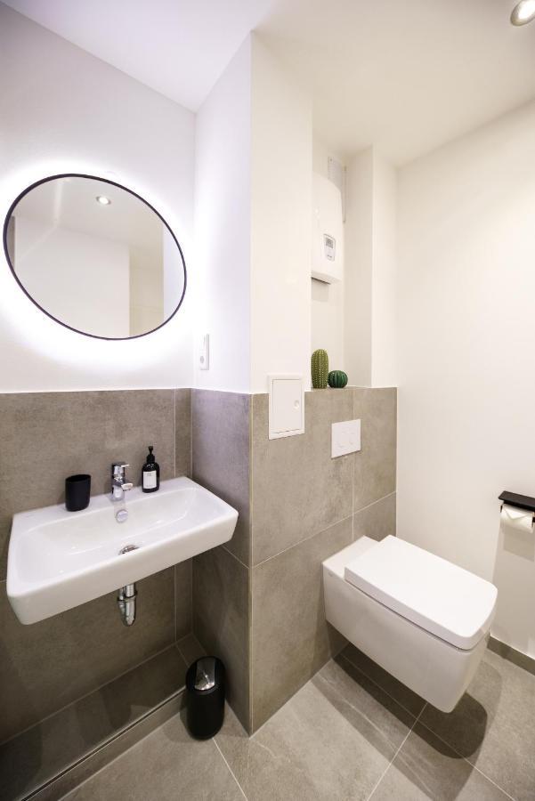 Staytona - Parkpl. - Balkon - Wlan - Netflix - Wfh Taunusstein Ngoại thất bức ảnh